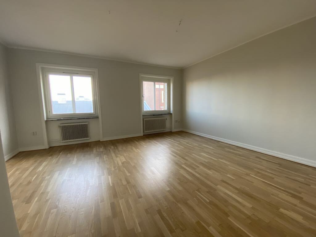 Kungsgatan 76