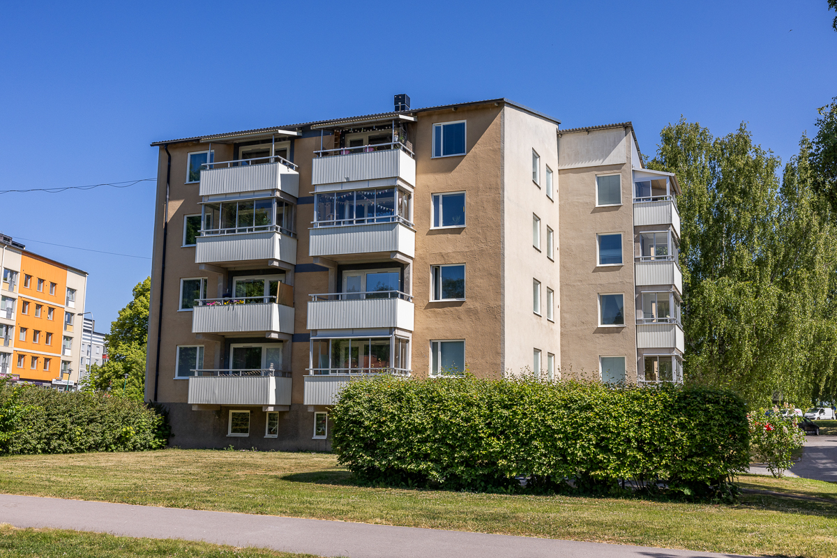 Bäckgatan 12
